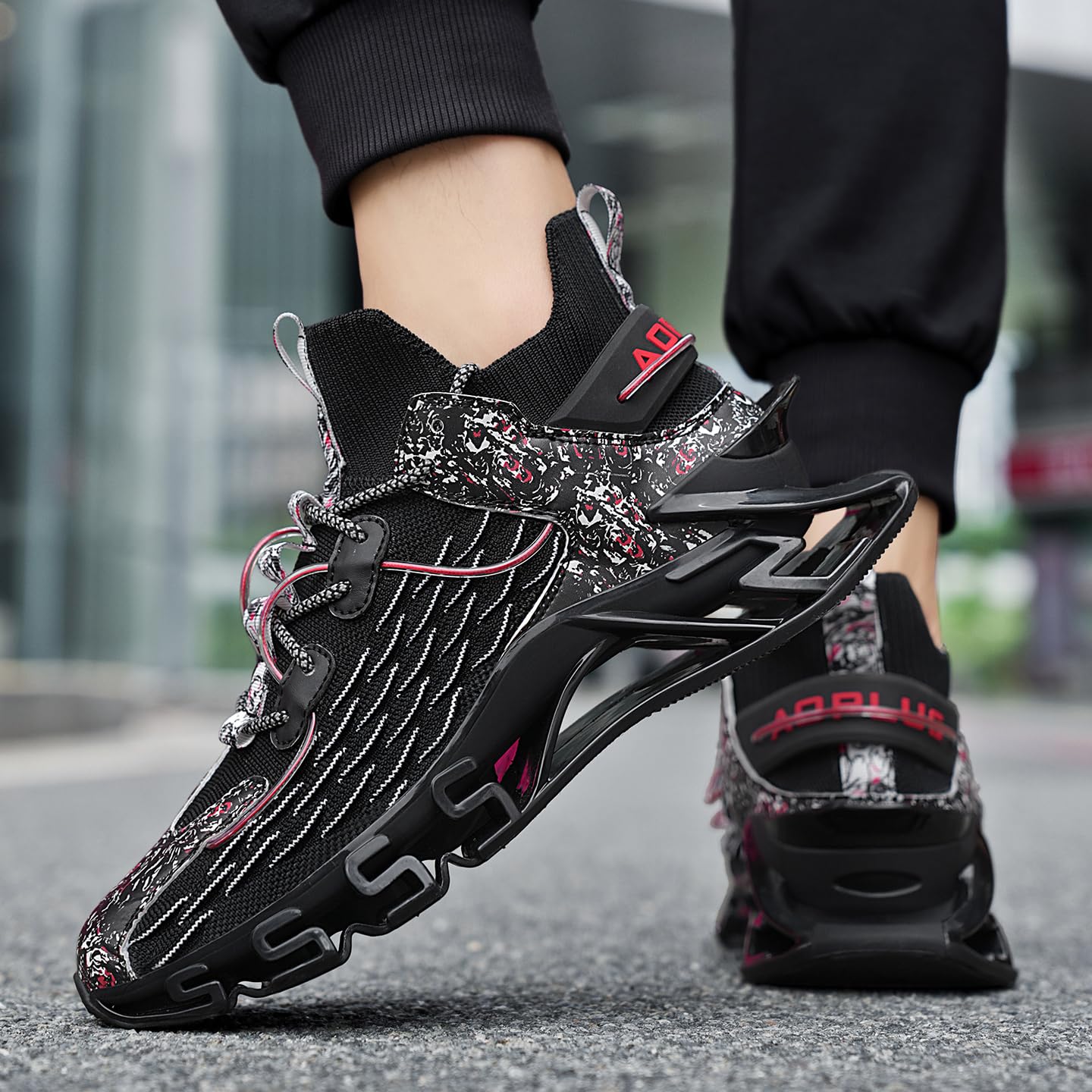 Sneakers for Men with Blade Sole, Artistic Print and Fish Scale Design, Mens Fashion Sneakers，Breathable Mesh, Cushioning, for Jogging Walking